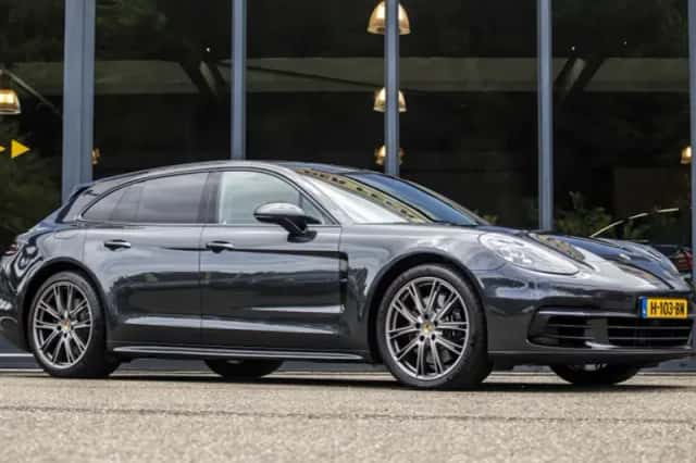 Porsche Panamera (2020) thumbnail 2