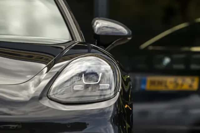 Porsche Panamera (2020) thumbnail 5