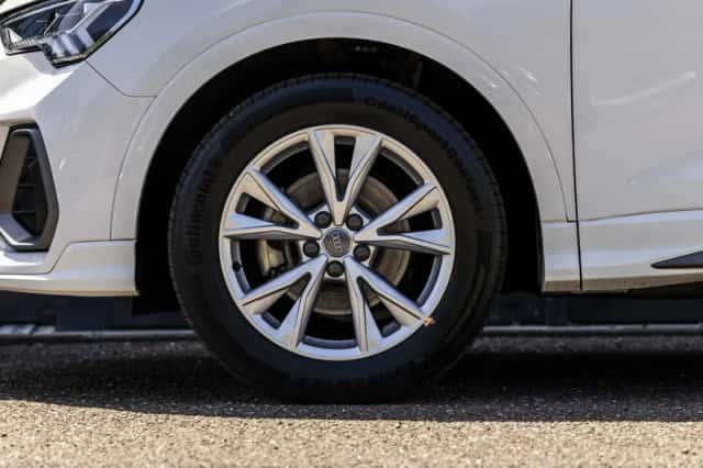Audi Q3 (2020) thumbnail 9