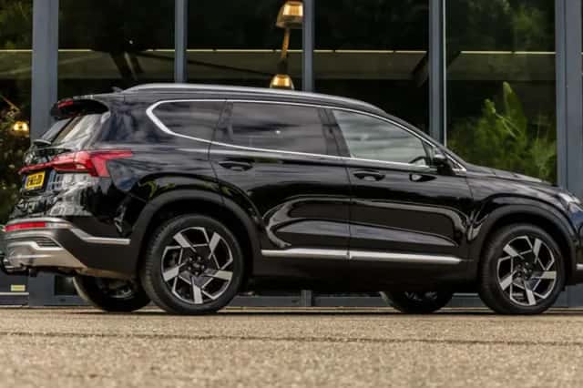 Hyundai Santa Fe (2021) thumbnail 6