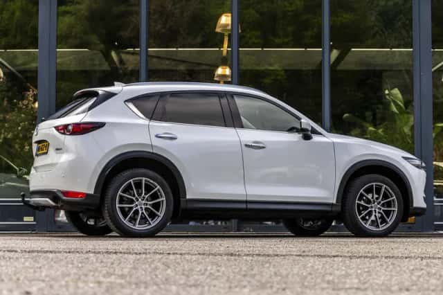 Mazda CX-5 (2017) thumbnail 5