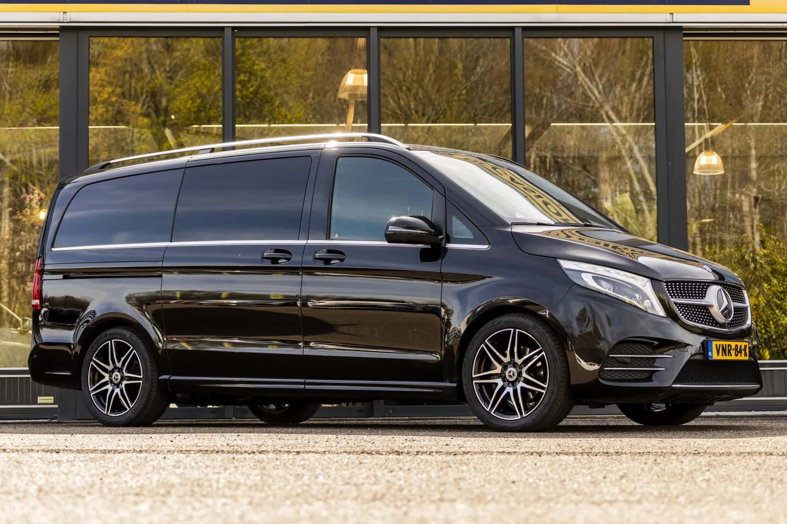 Mercedes-Benz V-Klasse (2022) — foto 1