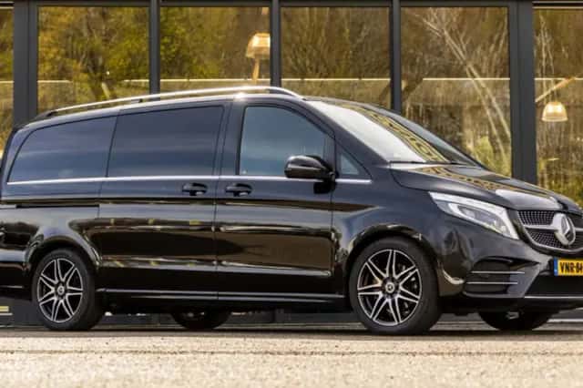 Mercedes-Benz V-Klasse (2022) thumbnail 2