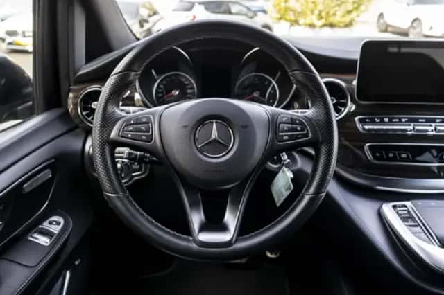 Mercedes-Benz V-Klasse (2022) thumbnail 20