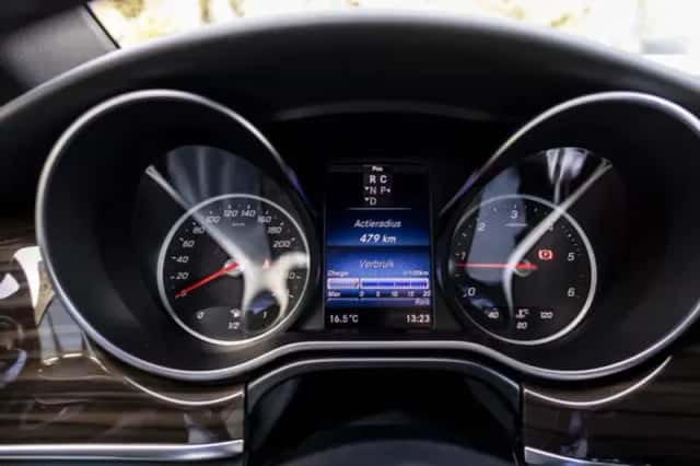 Mercedes-Benz V-Klasse (2022) thumbnail 36
