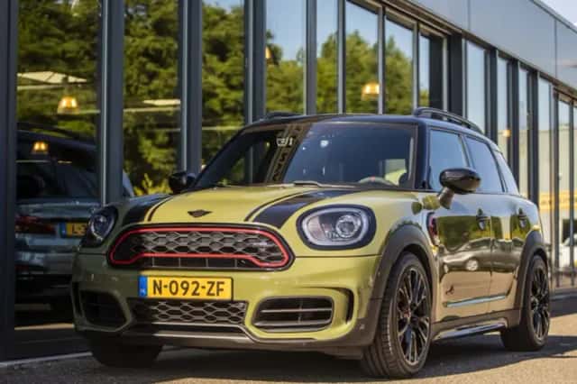 MINI Countryman (2019) thumbnail 12