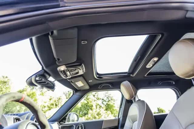 MINI Countryman (2019) thumbnail 24