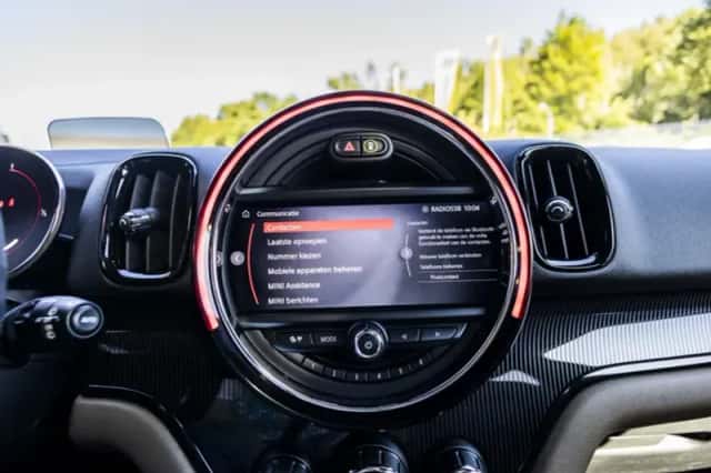 MINI Countryman (2019) thumbnail 37
