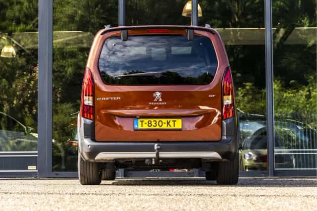 Peugeot E-Rifter (2021) thumbnail 6