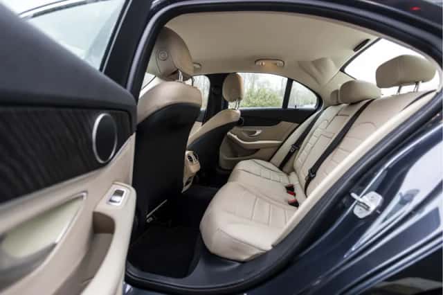 Mercedes-Benz C-Klasse (2015) thumbnail 14