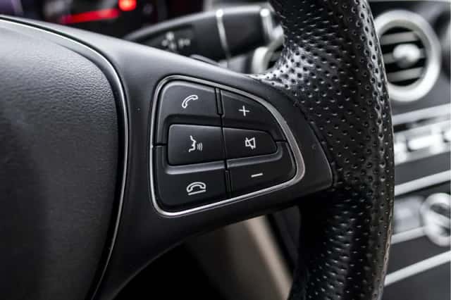 Mercedes-Benz C-Klasse (2015) thumbnail 27