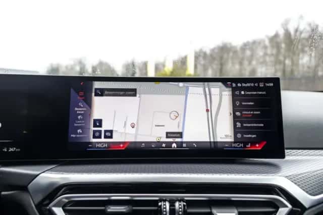 BMW i4 (2024) thumbnail 31