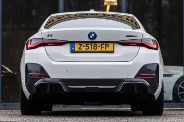BMW i4 (2024) thumbnail 7
