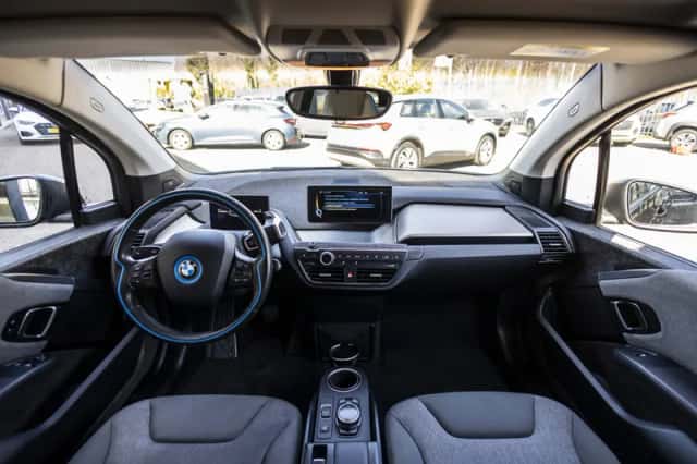 BMW i3 (2013) thumbnail 16