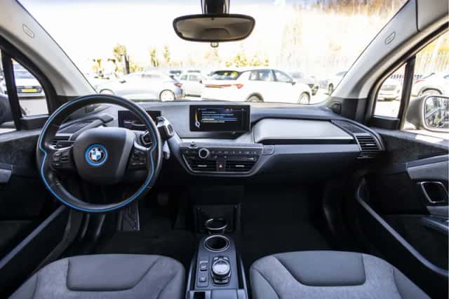 BMW i3 (2013) thumbnail 18