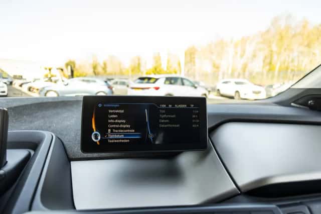 BMW i3 (2013) thumbnail 39