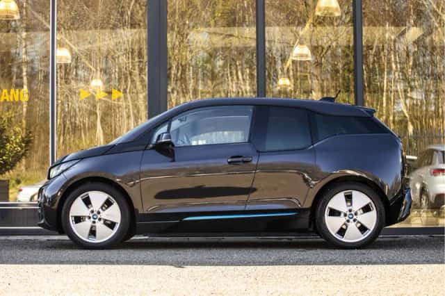 BMW i3 (2013) thumbnail 8