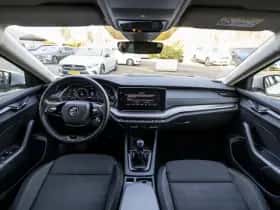 Škoda Octavia (2021) thumbnail 17