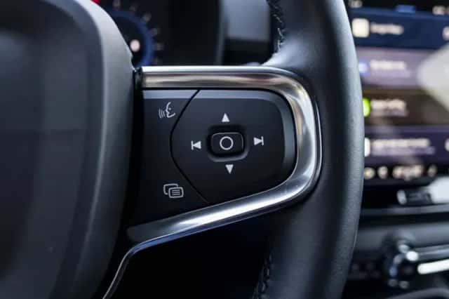 Volvo XC40 (2024) thumbnail 30