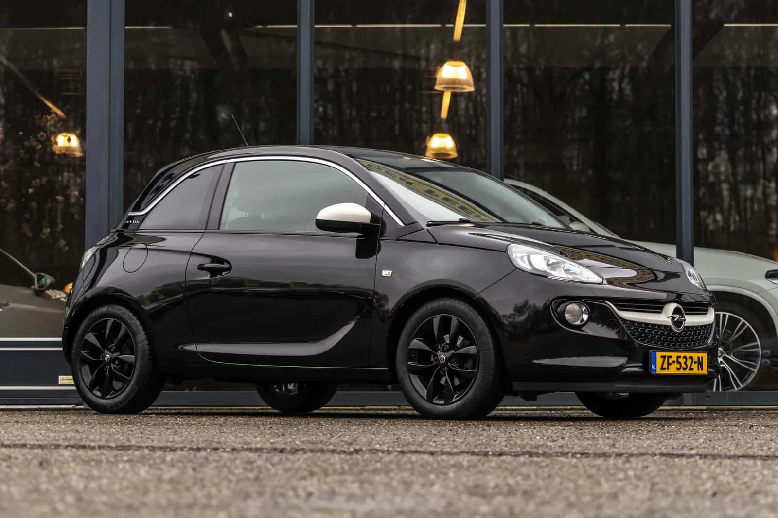 Opel Adam (2018) — foto 1