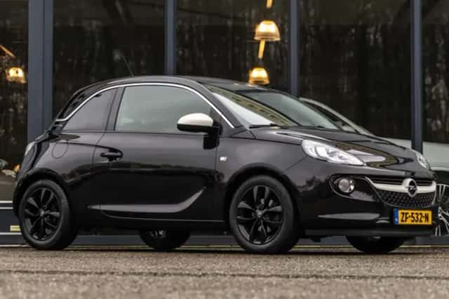 Opel Adam (2018) thumbnail 2