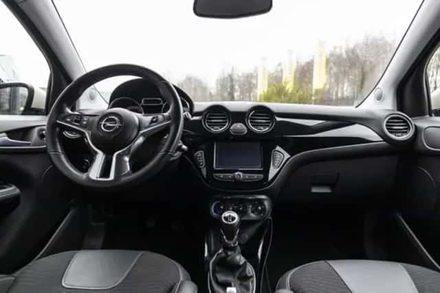 Opel Adam (2018) thumbnail 20