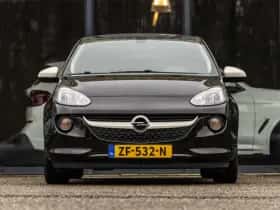 Opel Adam (2018) thumbnail 3