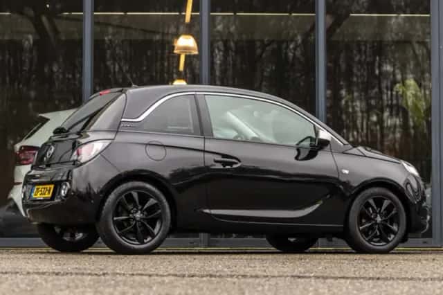 Opel Adam (2018) thumbnail 6