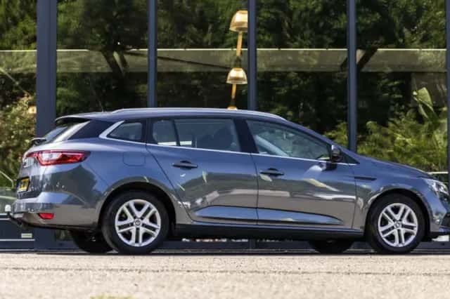 Renault Mégane (2017) thumbnail 6