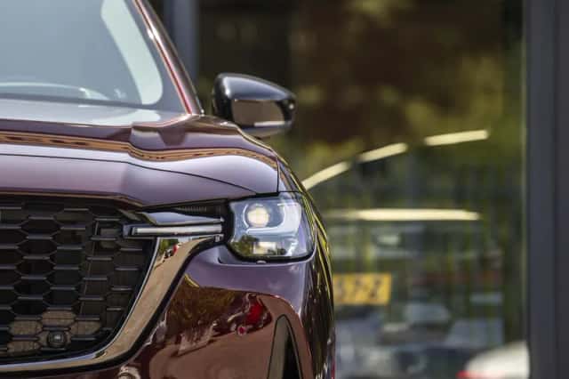 Mazda CX-80 (2024) thumbnail 4