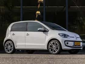 Volkswagen Up! (2015) thumbnail 2