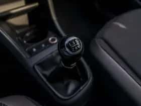 Volkswagen Up! (2015) thumbnail 26
