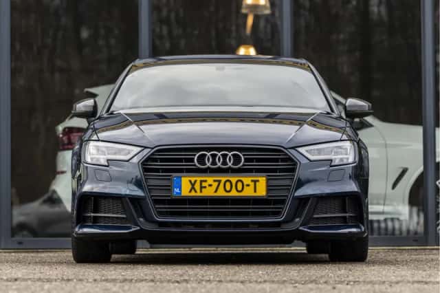Audi A3 (2019) thumbnail 2