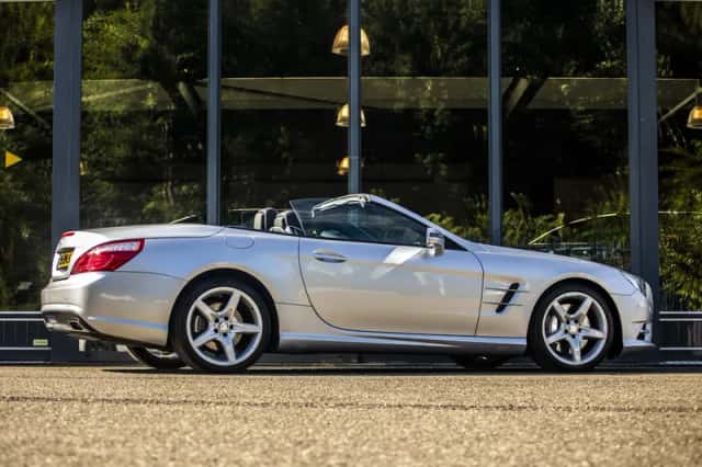 Mercedes-Benz SL-Klasse (2012) thumbnail 2