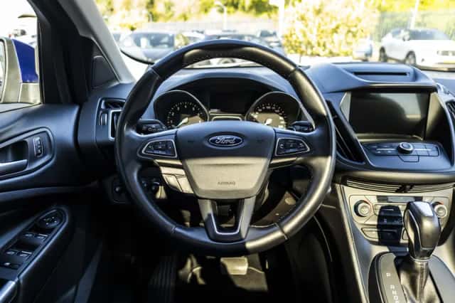 Ford Kuga (2017) thumbnail 20