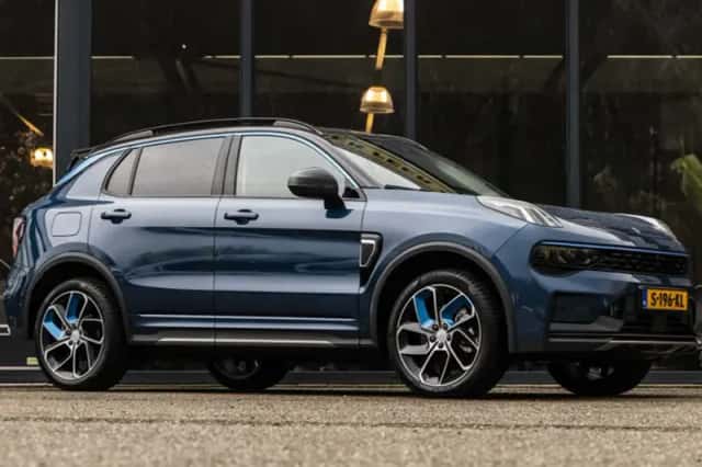 Lynk & Co 01 (2023) thumbnail 2