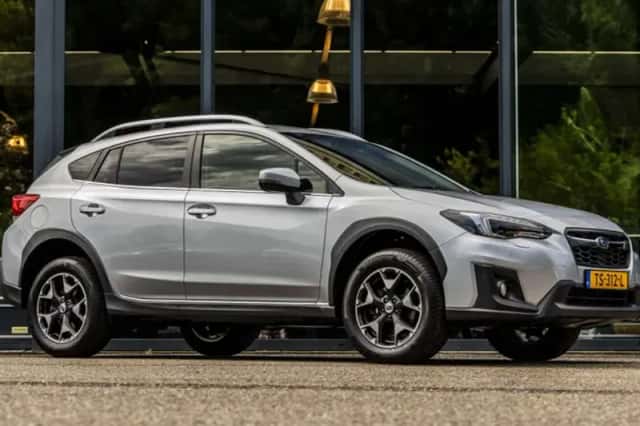 Subaru XV (2018) thumbnail 2