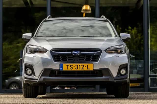 Subaru XV (2018) thumbnail 3