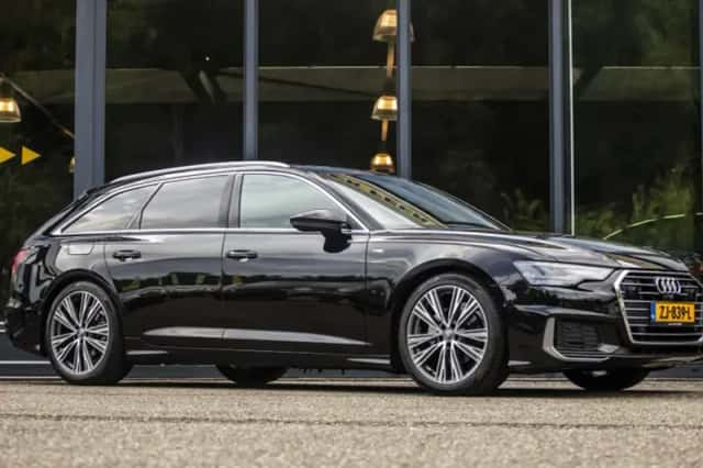 Audi A6 (2018) thumbnail 2