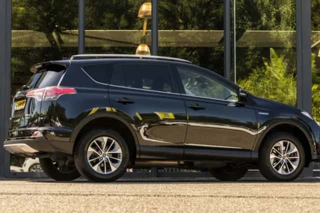 Toyota RAV4 (2019) thumbnail 6