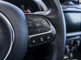 Jeep Renegade (2020) thumbnail 29