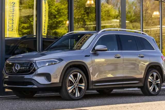 Mercedes-Benz EQB (2022) thumbnail 11