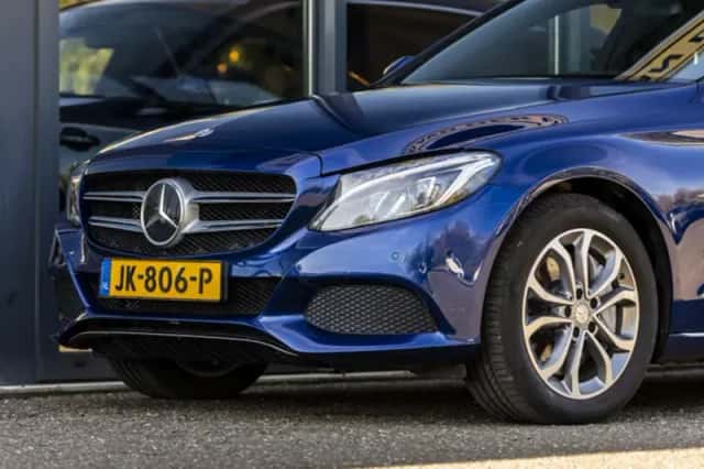 Mercedes-Benz C-Klasse (2016) thumbnail 12