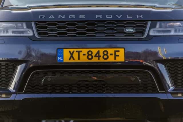 Land Rover Range Rover Sport (2019) thumbnail 3