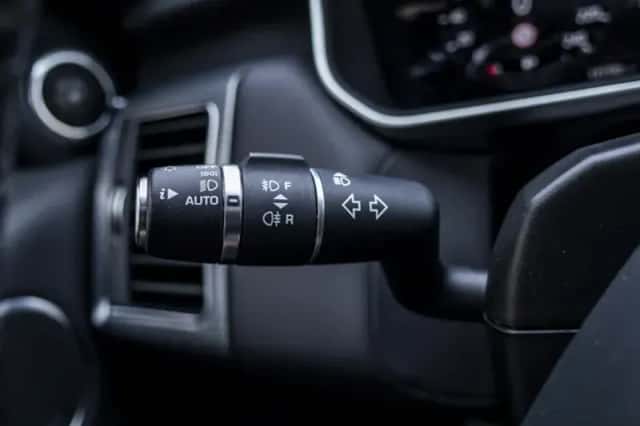 Land Rover Range Rover Sport (2019) thumbnail 32