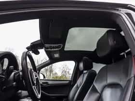 Porsche Macan (2016) thumbnail 22