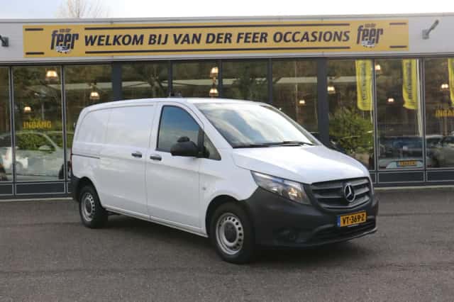 Mercedes-Benz Vito (2016) thumbnail 1
