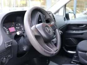 Mercedes-Benz Vito (2016) thumbnail 7