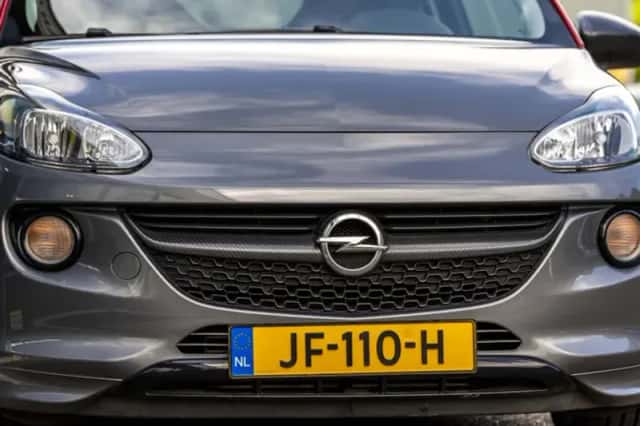 Opel Adam (2016) thumbnail 13