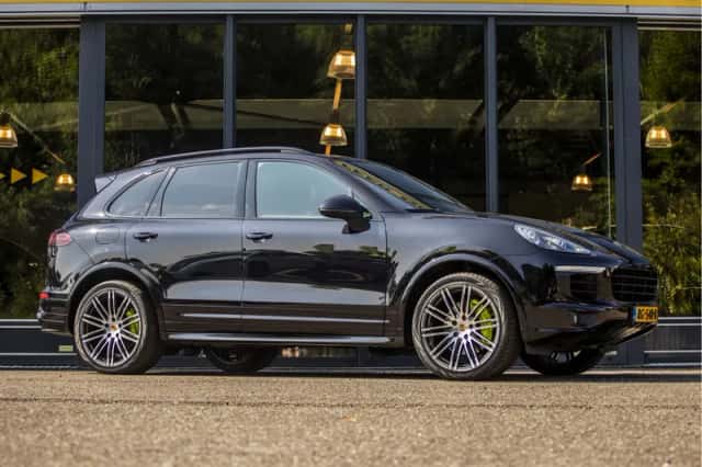 Porsche Cayenne (2017)